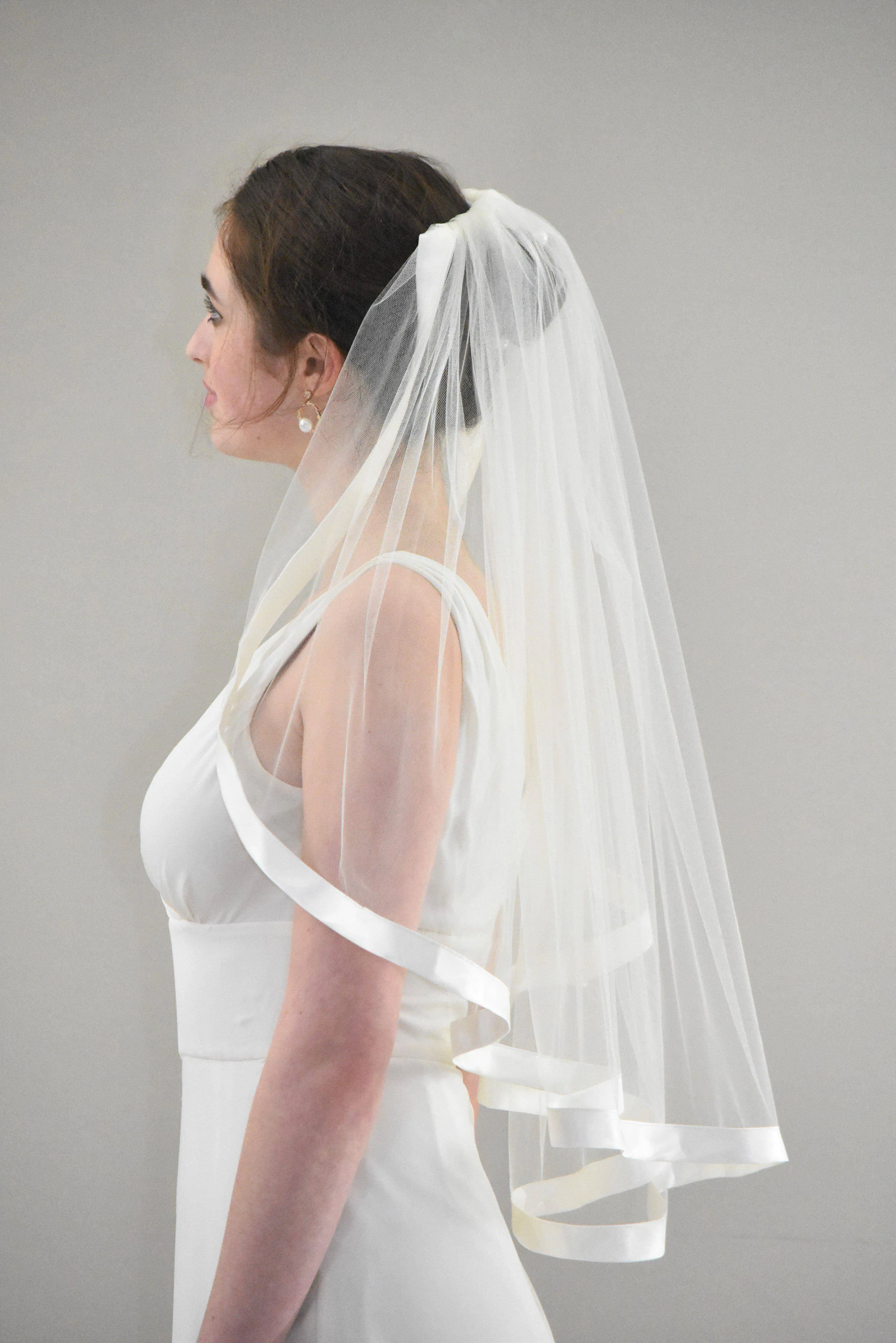 Classic Elbow Veil with Wide Satin Ribbon